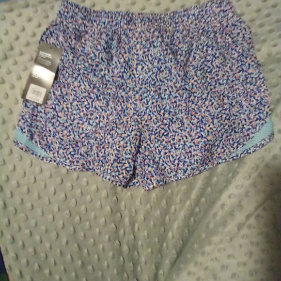 Old Navy Active - Picture 2 of 5